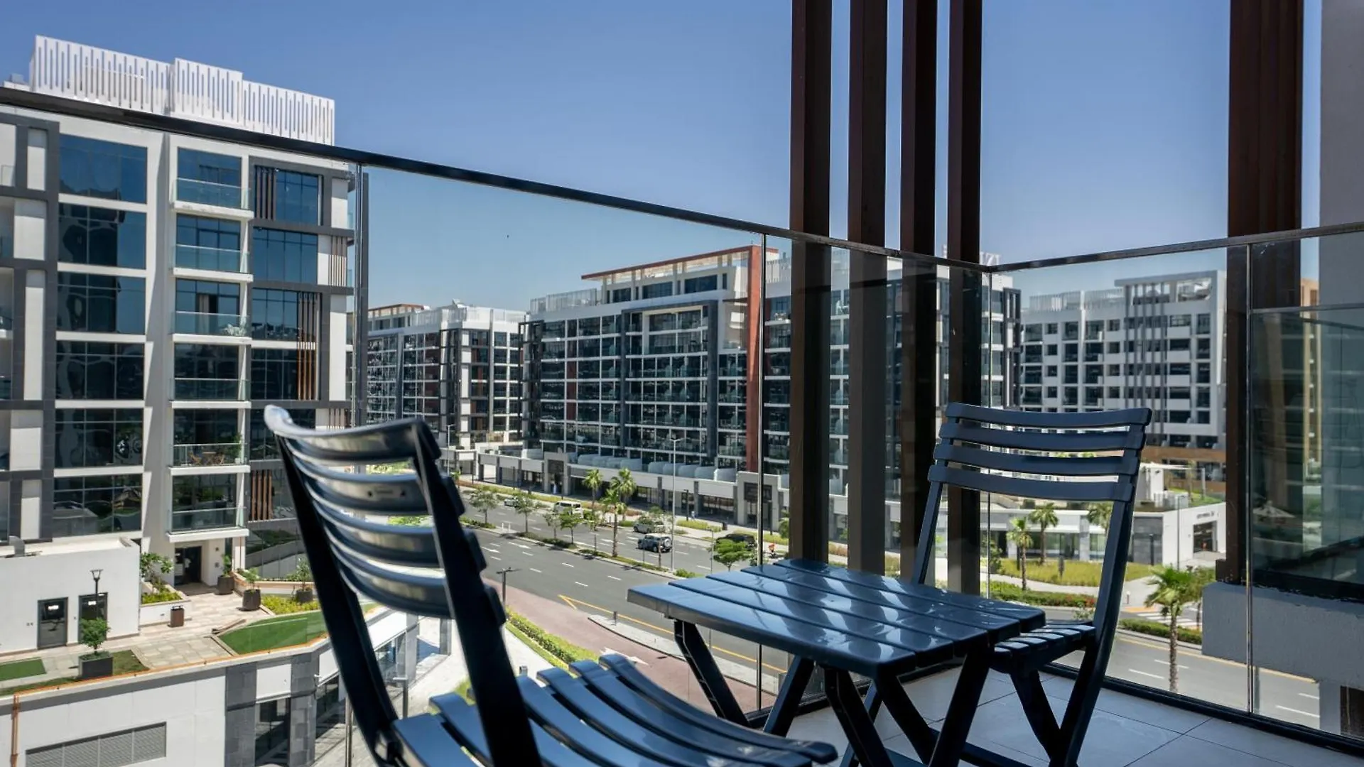 Charming Furnished Studio In Meydan, Dubai By Bhavan Vacation Homes Apartmán